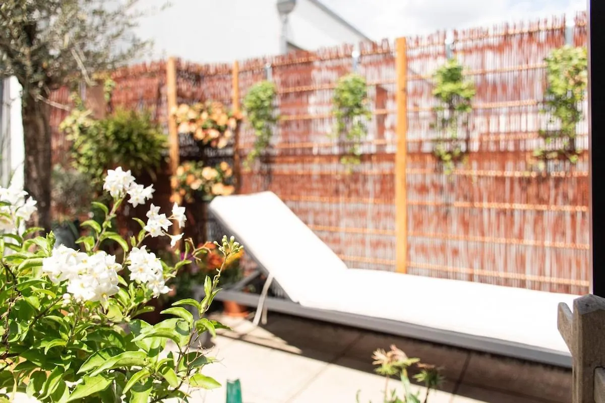 Apartment Wintergarten Roof Terrace Berlin Germany